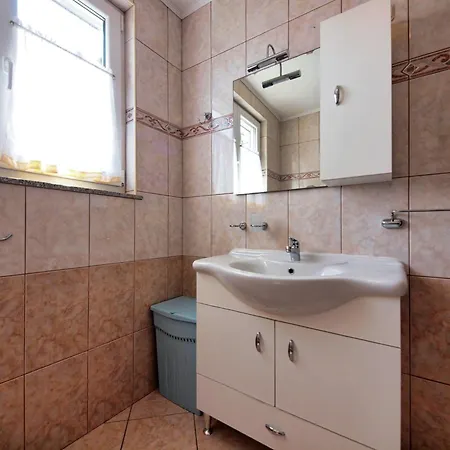 Stefani In - Nord-dalmatien Gostinjska kuća 3*